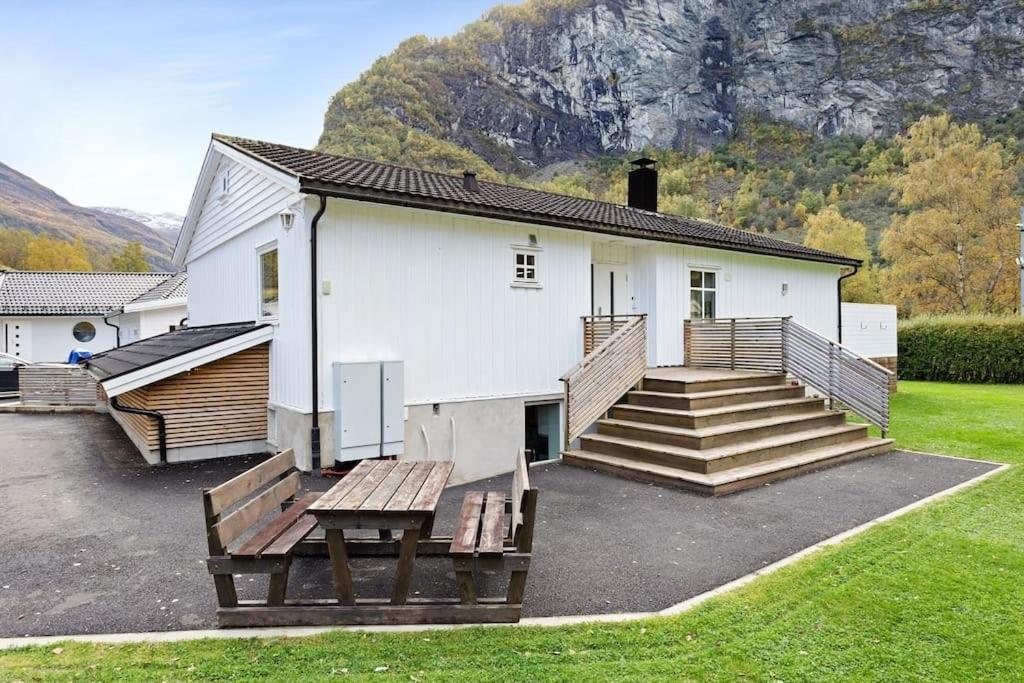 Fint Hus I Flam Vila Aurland Exterior foto