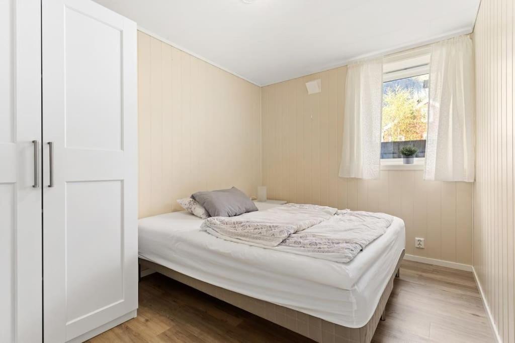 Fint Hus I Flam Vila Aurland Exterior foto